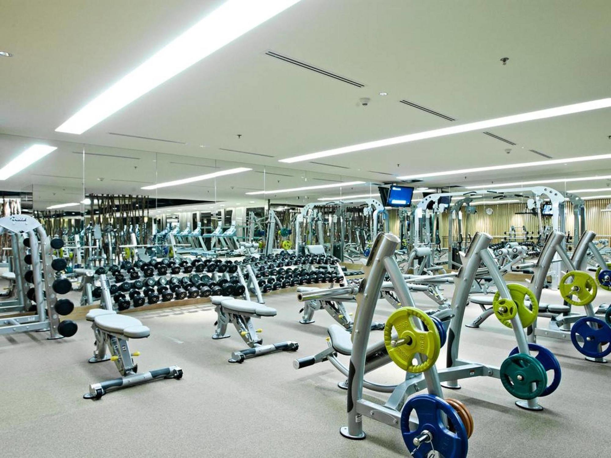 Gtower Hotel Kuala Lumpur Exterior foto The gym at the hotel